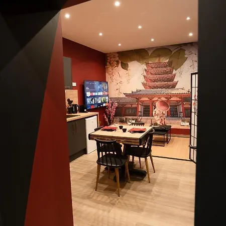 Ferienwohnung Capsule Japon - Jacuzzi - Netflix & Ecran Cinema - Xbox Trith-Saint-Leger Exterior foto
