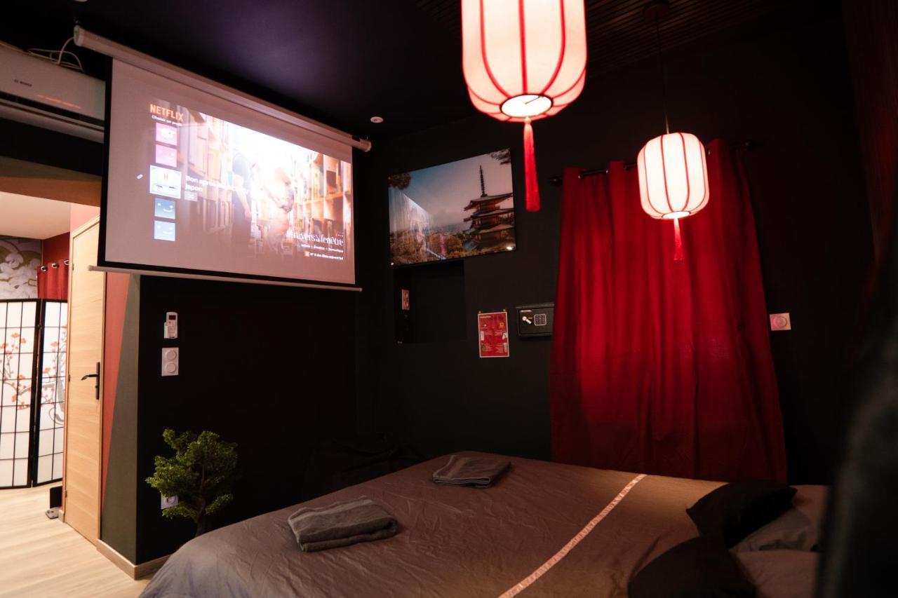 Capsule Japon - Jacuzzi - Netflix & Ecran Cinema - Xbox *