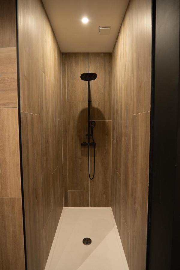 Capsule Japon - Jacuzzi - Netflix & Ecran Cinema - Xbox Apartment Trith-Saint-Leger