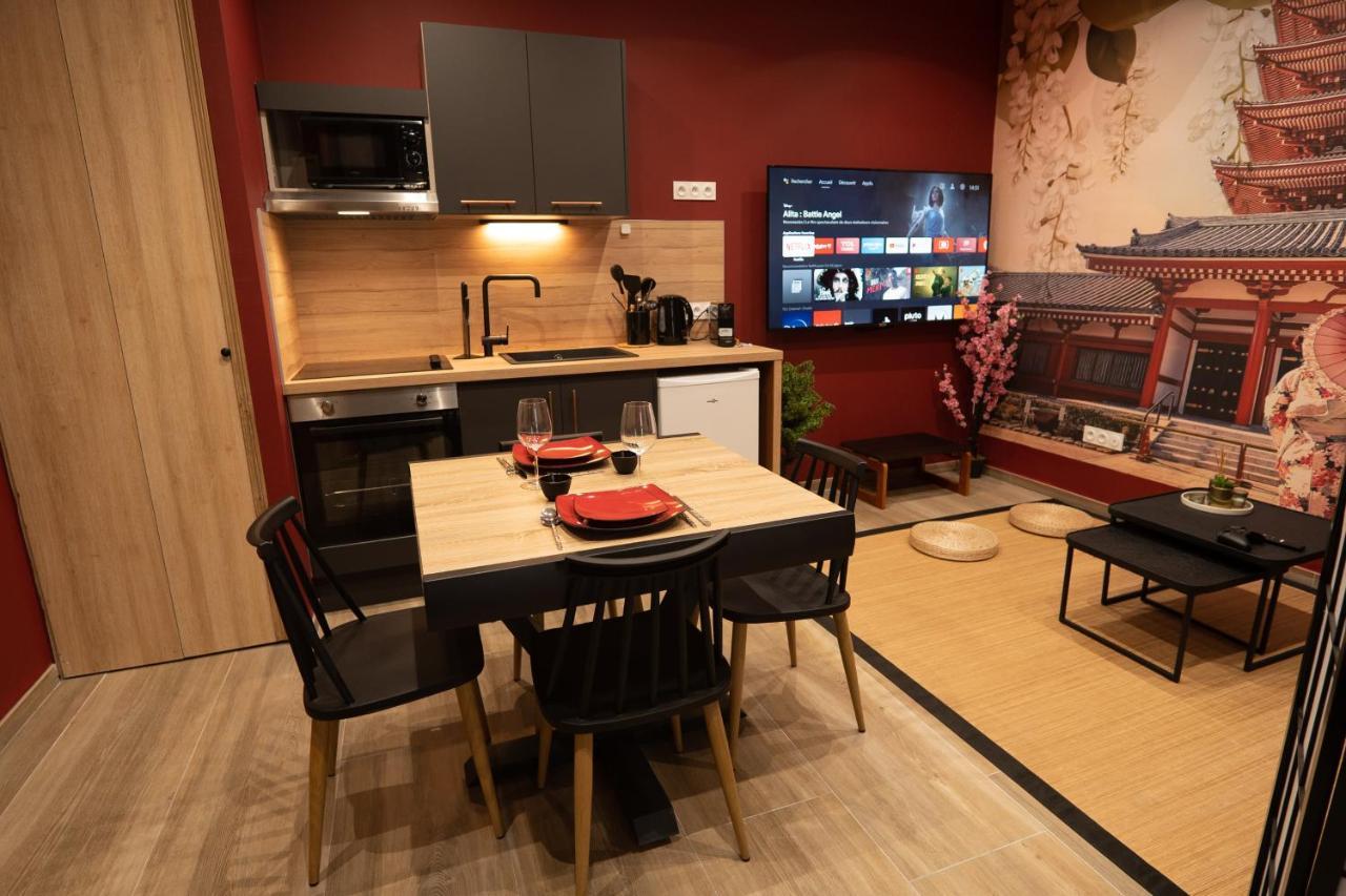 Apartment Capsule Japon - Jacuzzi - Netflix & Ecran Cinema - Xbox