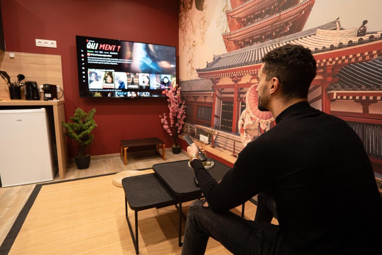 Capsule Japon - Jacuzzi - Netflix & Ecran Cinema - Xbox Apartment